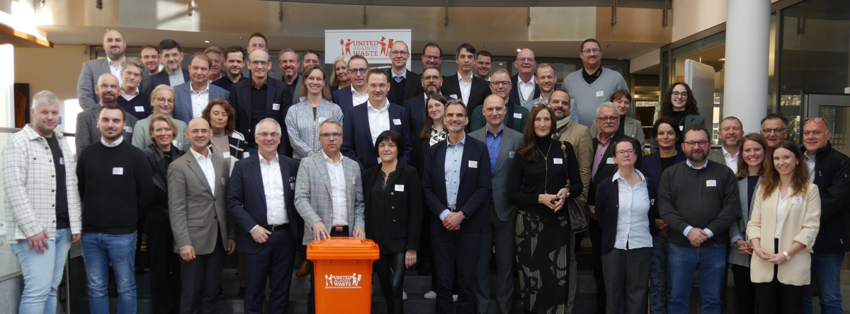 Gruppenfoto von der United Against Waste e.V. Mitgliederversammlung 2023