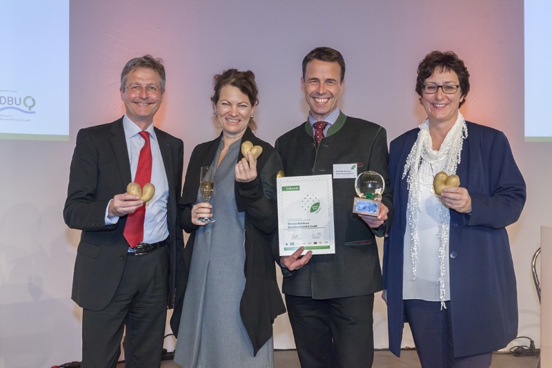 1. Preisverleihung Geniest uns Award auf der anuga in Köln